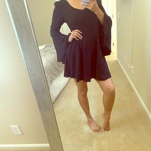 Boho chic bell sleeved Little black dress